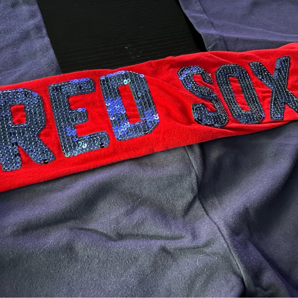 PINK Victoria's Secret Leggings - Rare Red Sox Sequin